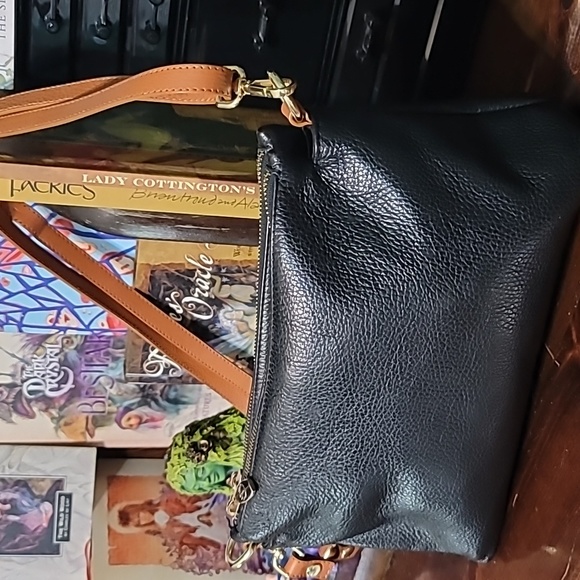 Valentina Black Pebbled Leather Convertible Bag | Crossbody Clutch Shoulder Hand - Picture 4 of 12